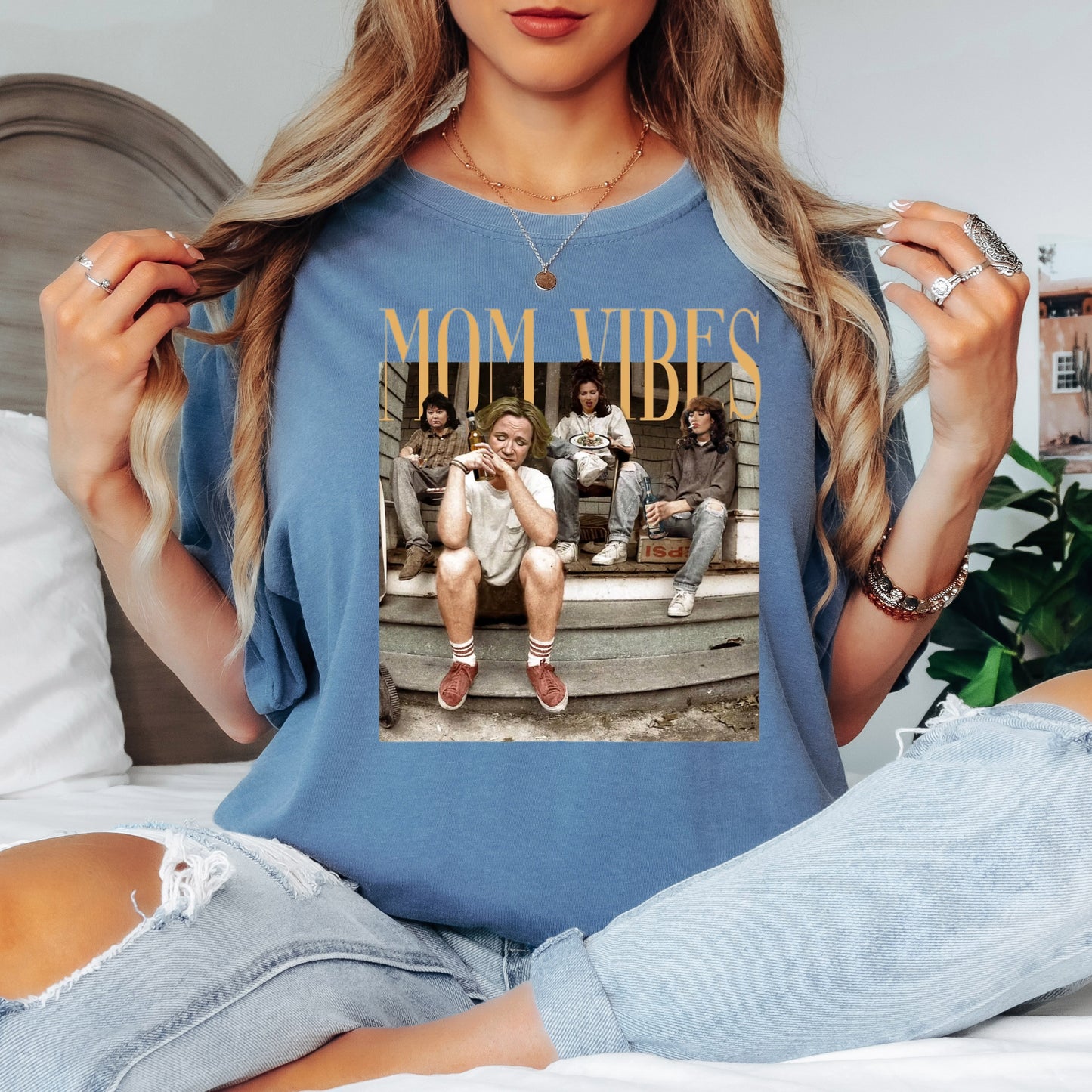 90's Mom Vibe Tee