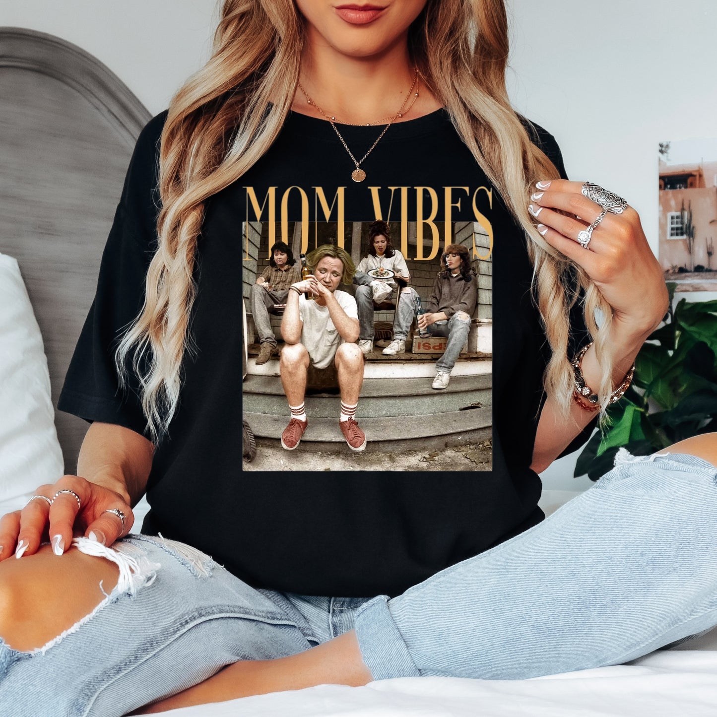 90's Mom Vibe Tee