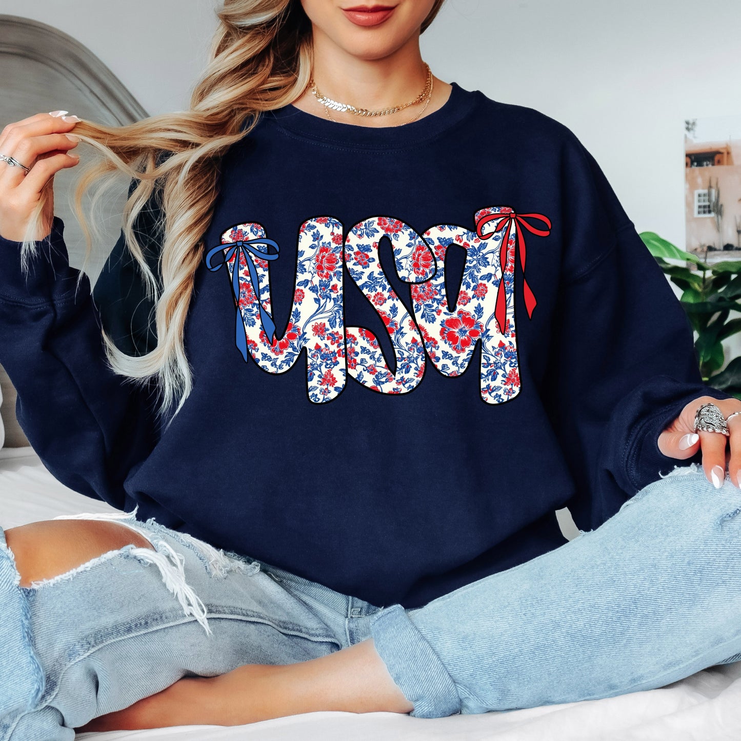 Blooming USA Crewneck