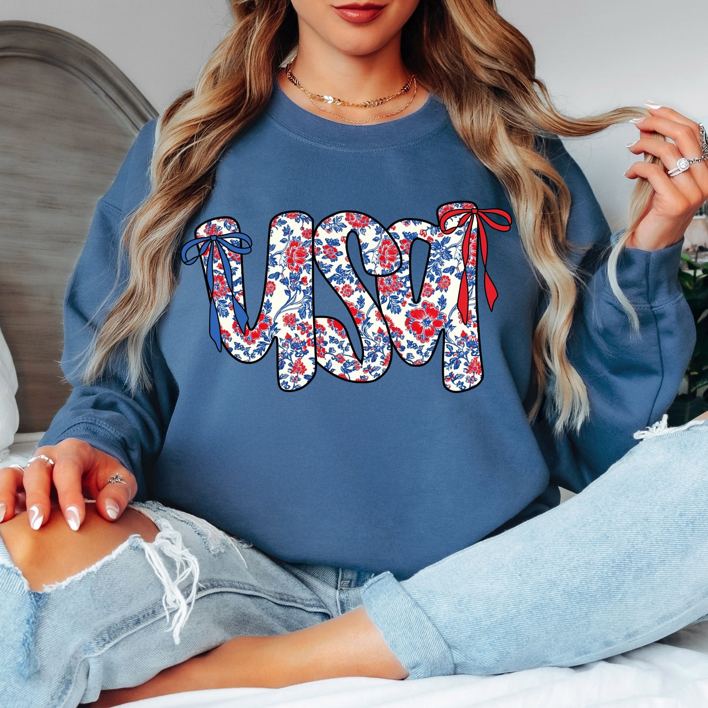 Blooming USA Crewneck