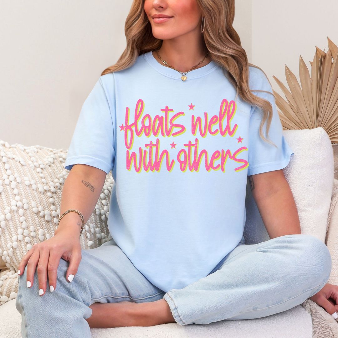 Floats well with others