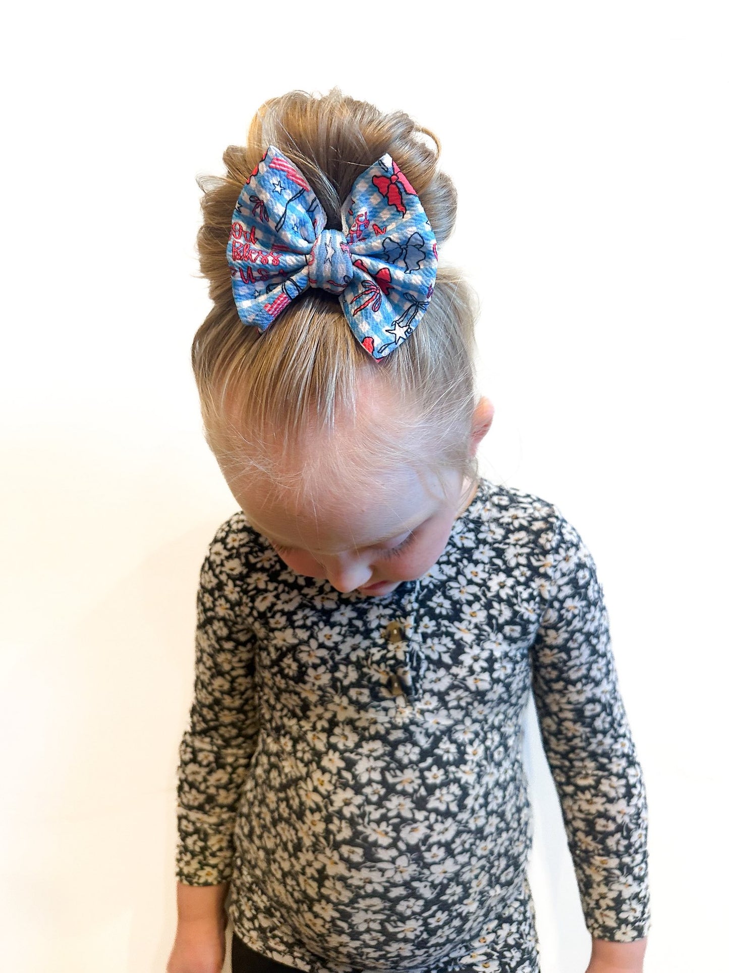 Land That I Love Bows