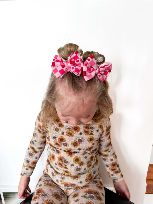 Sweetheart Gingham Piggies